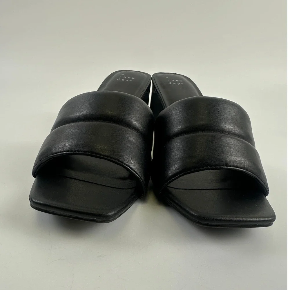 A New Day Padded Slide Heel Sandal Black Faux Leather Square Toe Block Womens 10